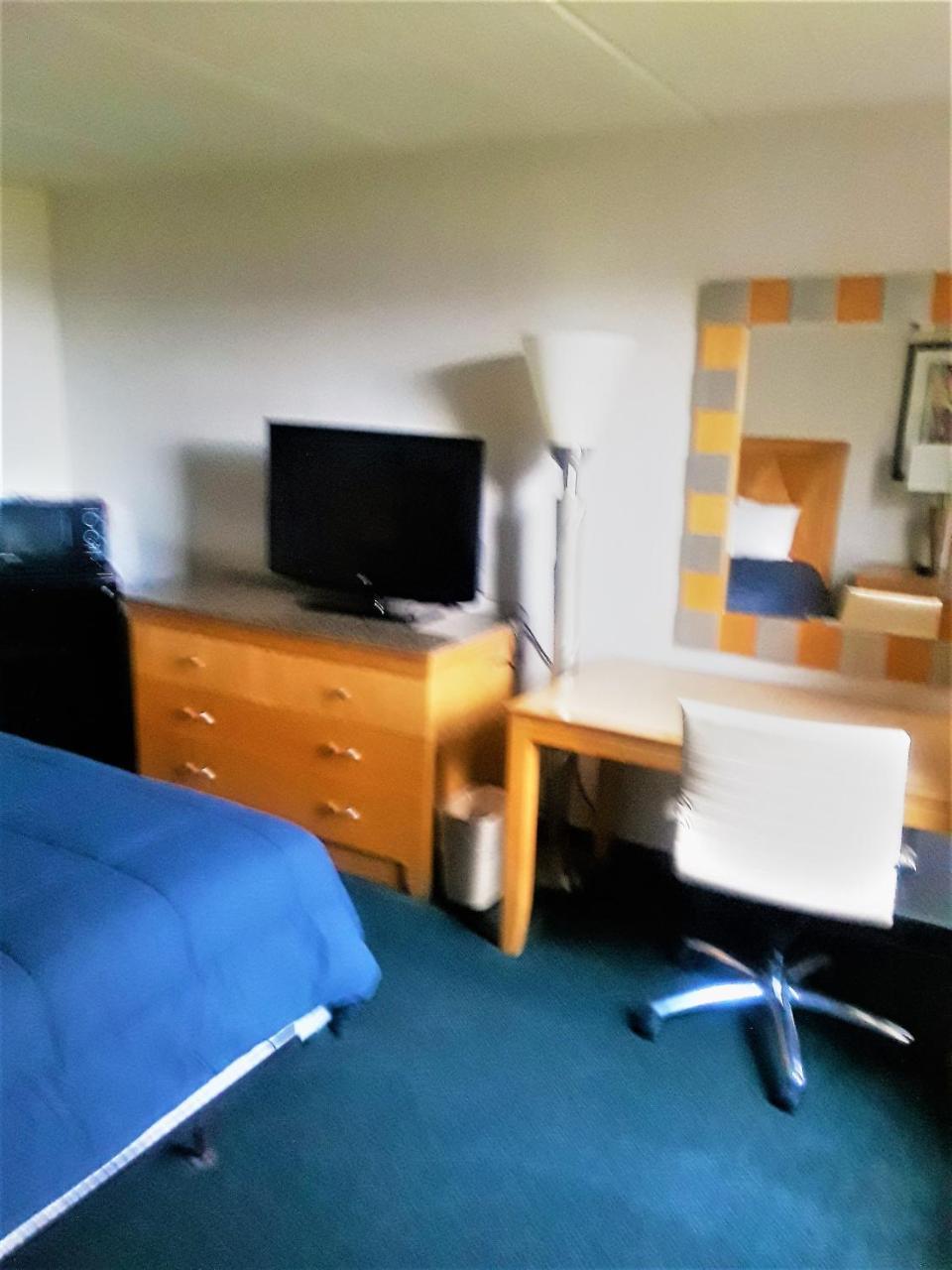 Madison Inn & Suites Zewnętrze zdjęcie