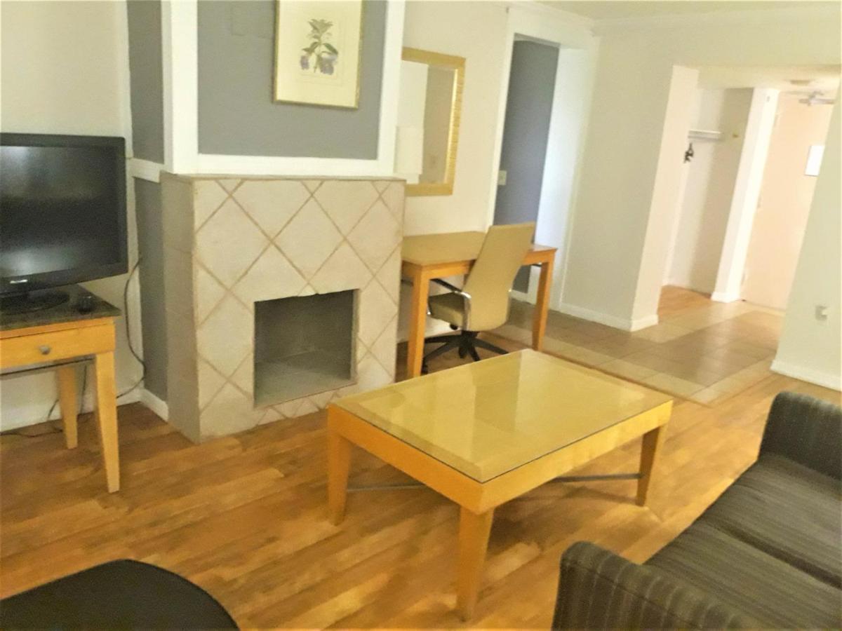 Madison Inn & Suites Zewnętrze zdjęcie