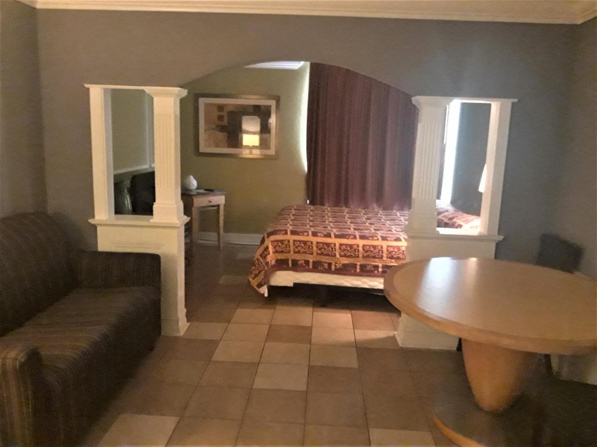 Madison Inn & Suites Zewnętrze zdjęcie