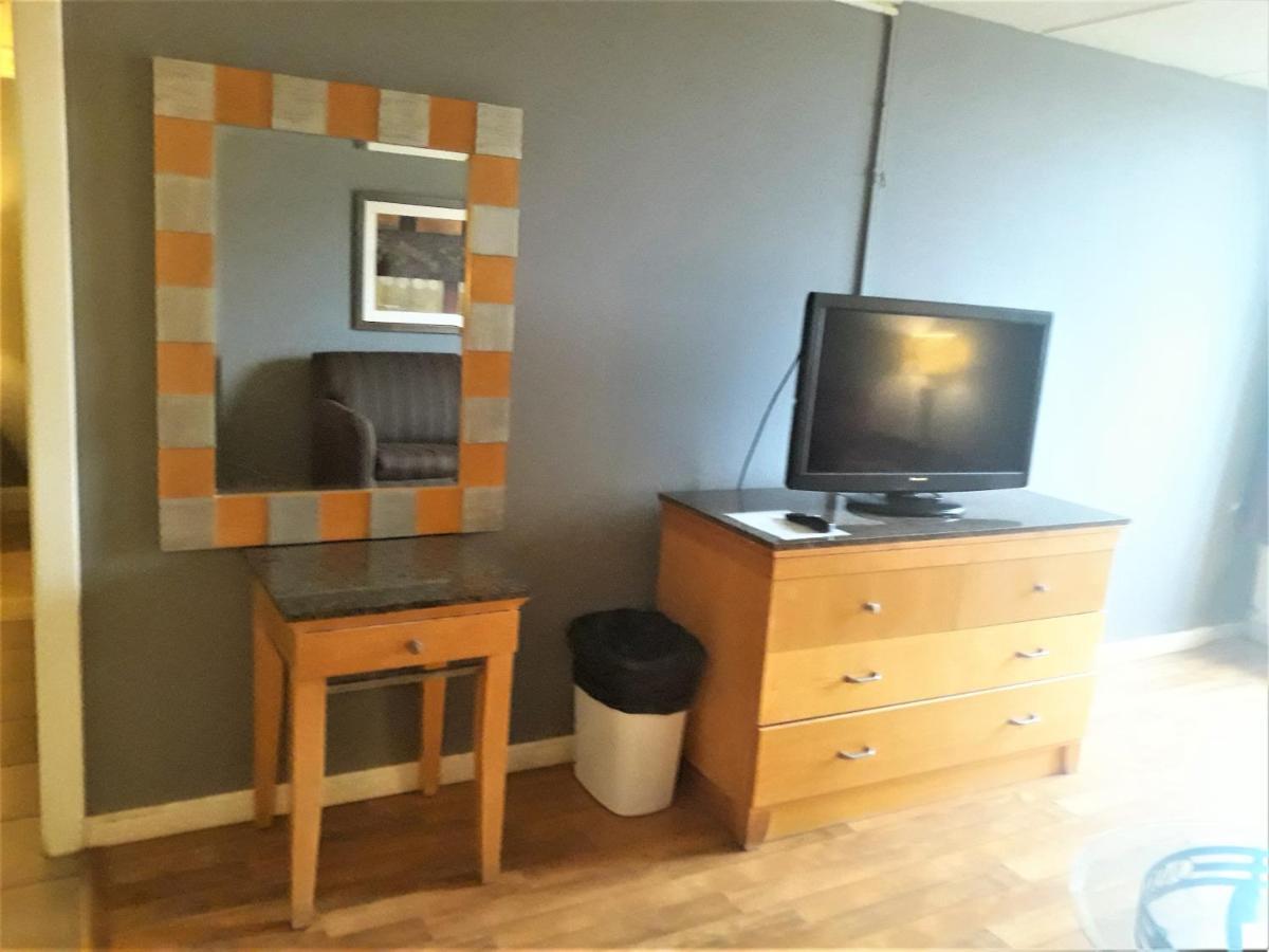 Madison Inn & Suites Zewnętrze zdjęcie